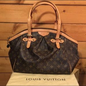 🔥S O L D 🔥 Louis Vuitton Monogram Tivoli GM